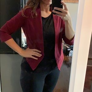 Wet seal maroon stretch crop high low blazer